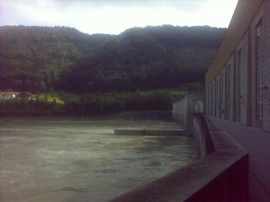 Wasserkraftwerk zwischen Deutschland und Österreich